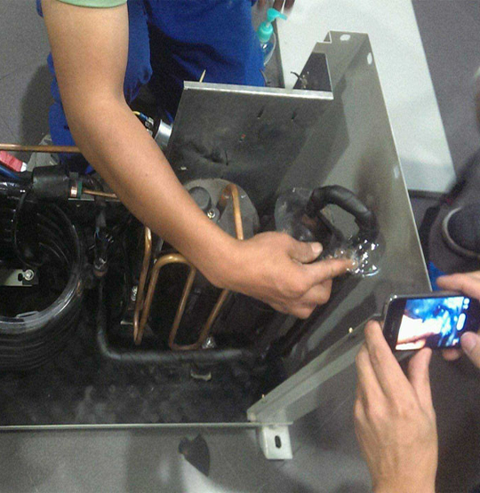 措美维修空调制冷效果差